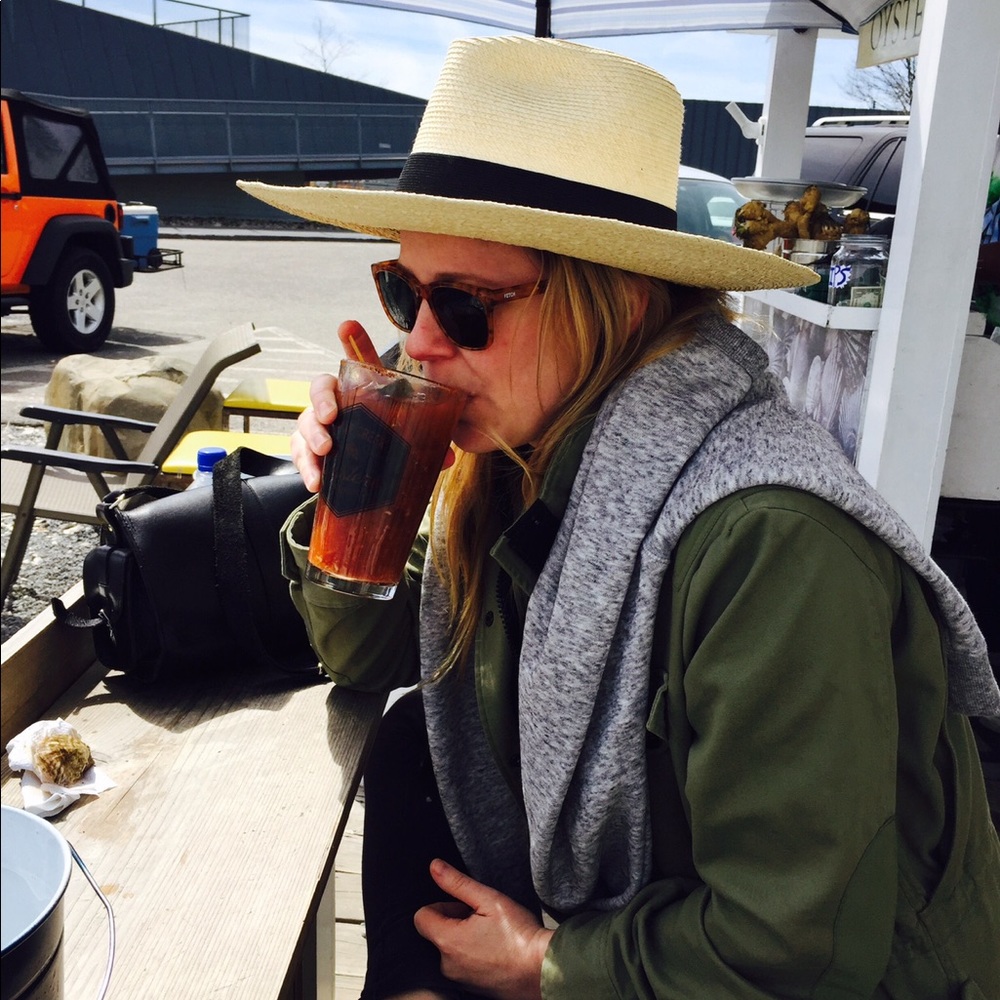 Meet your Posher, Laura